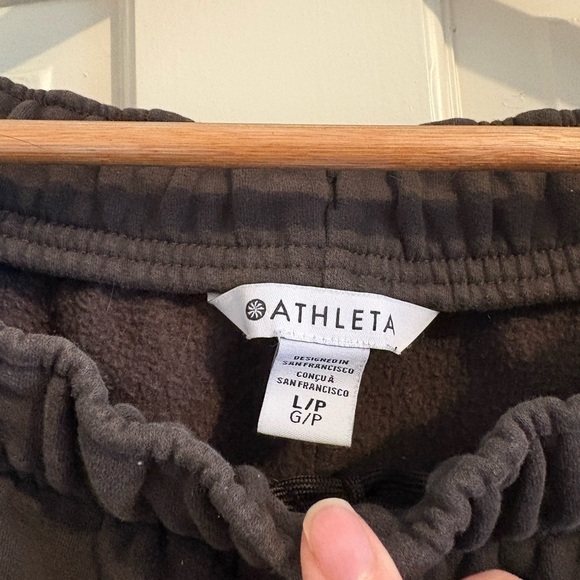 Athleta Forever Fleece High rise Jogger Size LP - Picture 5 of 8